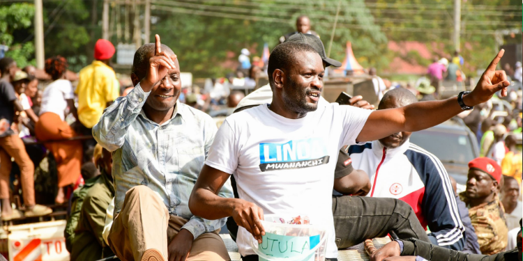 A photo of Nairobi Senator Edwin Sifuna and Busia Senator Godfrey Osotsi during a Linda Mwananchi Rally in Busia County on August 7,2026. PHOTO/ Linda Mwananchi X