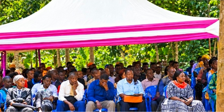The congregation during the funeral PHOTO/X