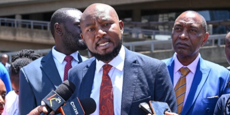 A photo of Senator James Kamau Murango seeking a statement on the delayed construction of the Kemri Wamumu station medical facility in Kirinyaga county. PHOTO/ Citizen Digital 