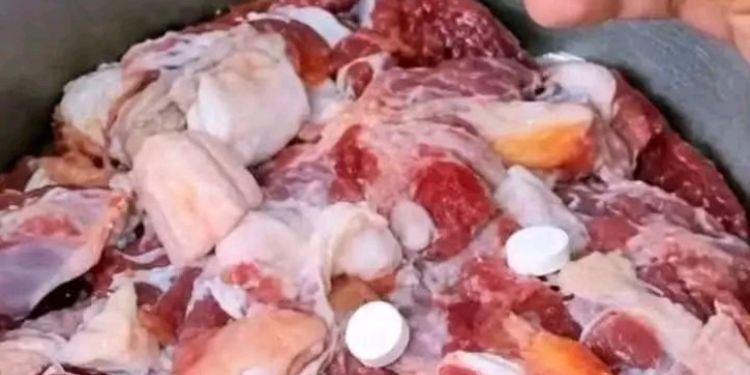 Photo of paracetamol being added in meat. Photo/ Omwamba X