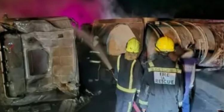 A section of the Nakuru-Eldoret Highway has been closed after a fuel tanker exploded shortly after midnight, with two people sustaining injuries in the incident 