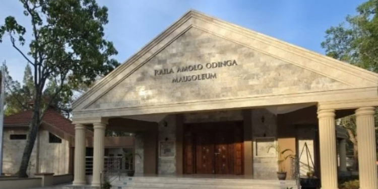 President William Ruto announces plans to build the Raila Memorial Library, Museum and Research Center at Kang’o ka Jaramogi as part of the site's next phase