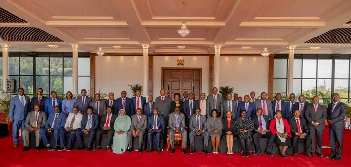 President Ruto hosts Vice- Chancellors at Statehouse amid strike in public universities. PHOTO/ RUTO FACEBOOK 