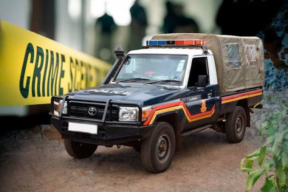 Kenya police vehicle at the crime scene. PHOTO/ NTV X