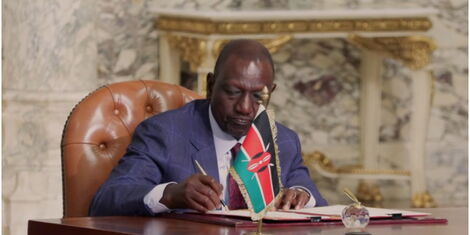 President William Ruto signing an MoU in Cairo Egypt on Wednesday, January 29, 2025. PCS
