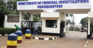Two Gold Scammers nabbed by detectives.