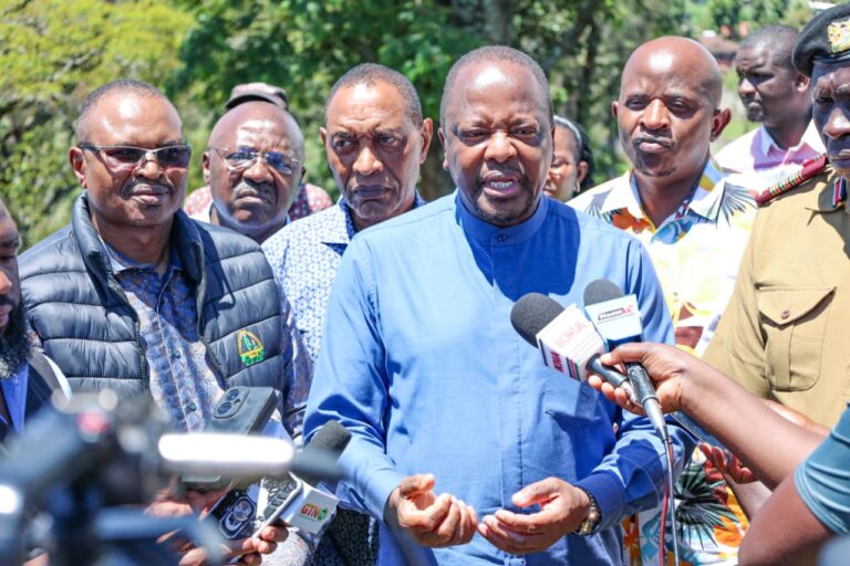 Agriculture CS Mutahi Kagwe speaking in Nyeri during the launch of modern Kenya Plant Health Inspectorate Service (KEPHIS) facilities. PHOTO/Ministry of Agriculture.