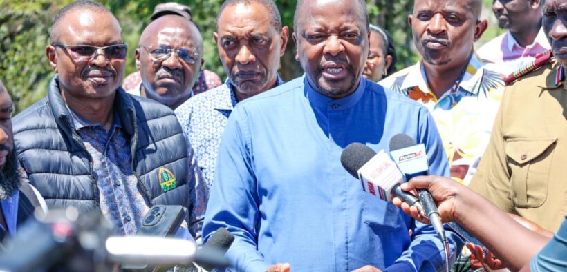 Agriculture CS Mutahi Kagwe speaking in Nyeri during the launch of modern Kenya Plant Health Inspectorate Service (KEPHIS) facilities. PHOTO/Ministry of Agriculture.