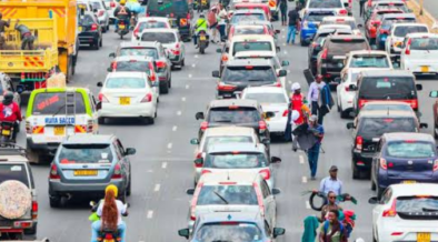Traffic jam on major highway. PHOTO/pixels