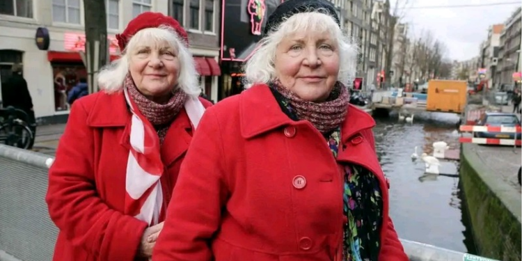 Dutch Identical Twins Martine and Louise Fokkens. PHOTO/ File