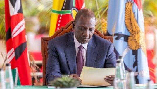 President William Ruto during a meeting wothbSouth Sudan Presidential Special Envoy Tut Gatluak Manime, State House Nairobi. PHOTO/PCS