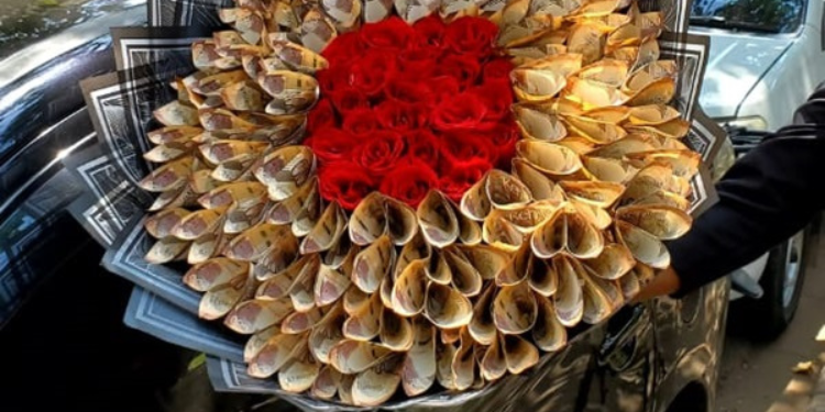 Bouquet of Money Of A Thousand Notes Kenyan Shillings. PHOTO/ File