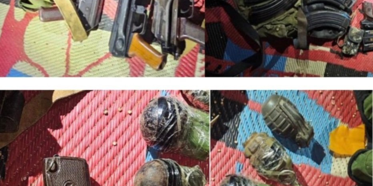 Weapons and explosives seized by the police PHOTO/NPS