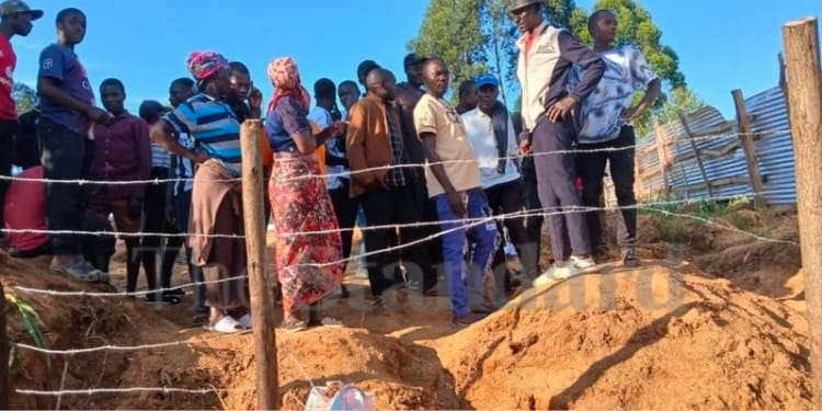 A gold mine has collapsed in Museno area of Shinyalu constituency in Kakamega County and has left one person dead