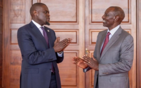 President William Ruto and Governor Johnson Sakaja at State House, Nairobi. PHOTO/PCS.