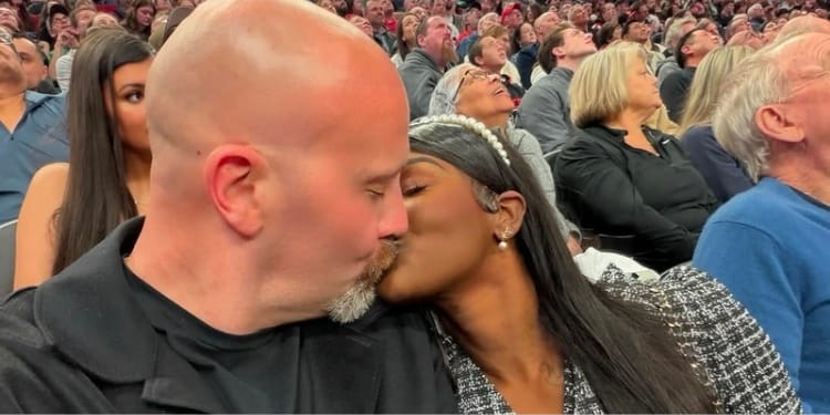 Photo of the late Ashlee and her fiancè.