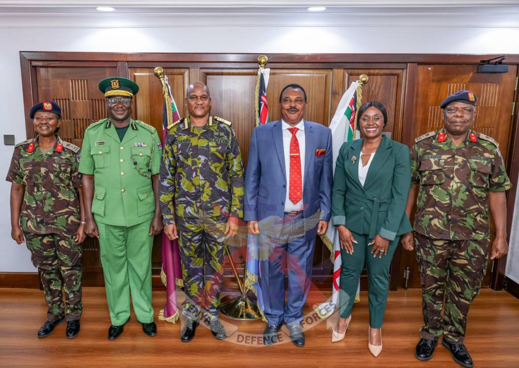 The Kenya Defence Forces (KDF) and the National Youth Service (NYS) have reaffirmed their commitment to deepening institutional cooperation during a strategic engagement held at Defence Headquarters in Nairobi. 
