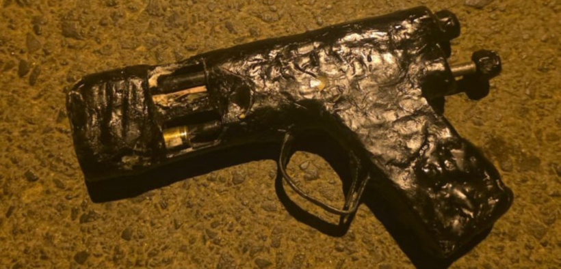The home made pistol the police recovered from suspect PHOTO/NPS