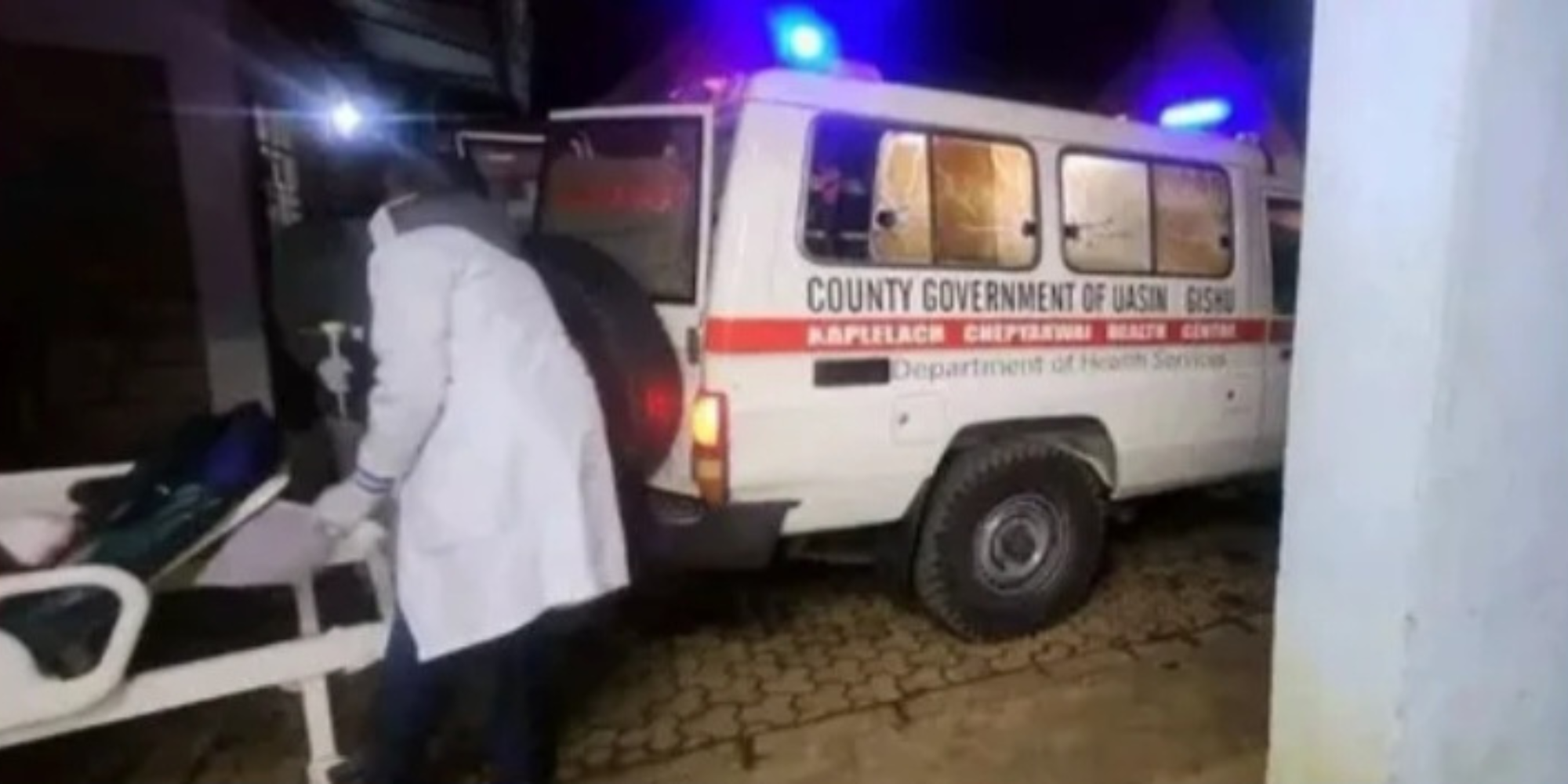 Photo of accident victims at Lessos Junction being removed from an ambulance at a hospital in Uasin Gishu on July 30, 2026. PHOTO/ Vickdimpoles