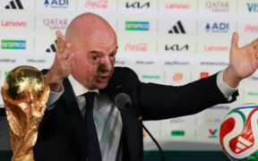 FIFA President Gianni Infantino Press Conference – Estadio Azteca, Mexico City, Mexico – June 10, 2026 FIFA President Gianni Infantino with the FIFA World Cup trophy during the press conference