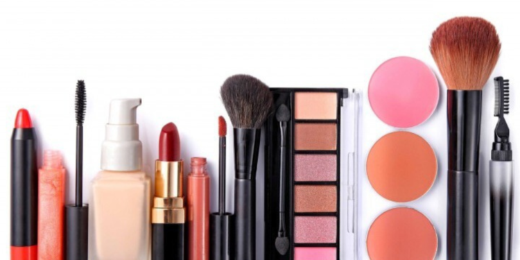 Makeup productsPHOTO/Brittanica