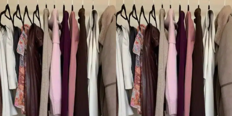 A photo of clothes on a simple wardrobe PHOTO/Fashion
