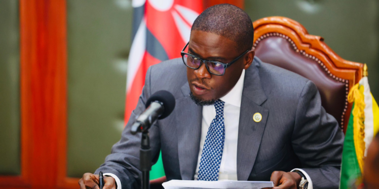 Nairobi Governor Sakaja meets leadership from national and county road agencies, engineers and the Nairobi River Commission at City Hall to review progress of ongoing Nairobi Rising projects on roads, housing, lighting and river rehabilitation on May 5, 2026. PHOTO/ Johnson Sakaja
