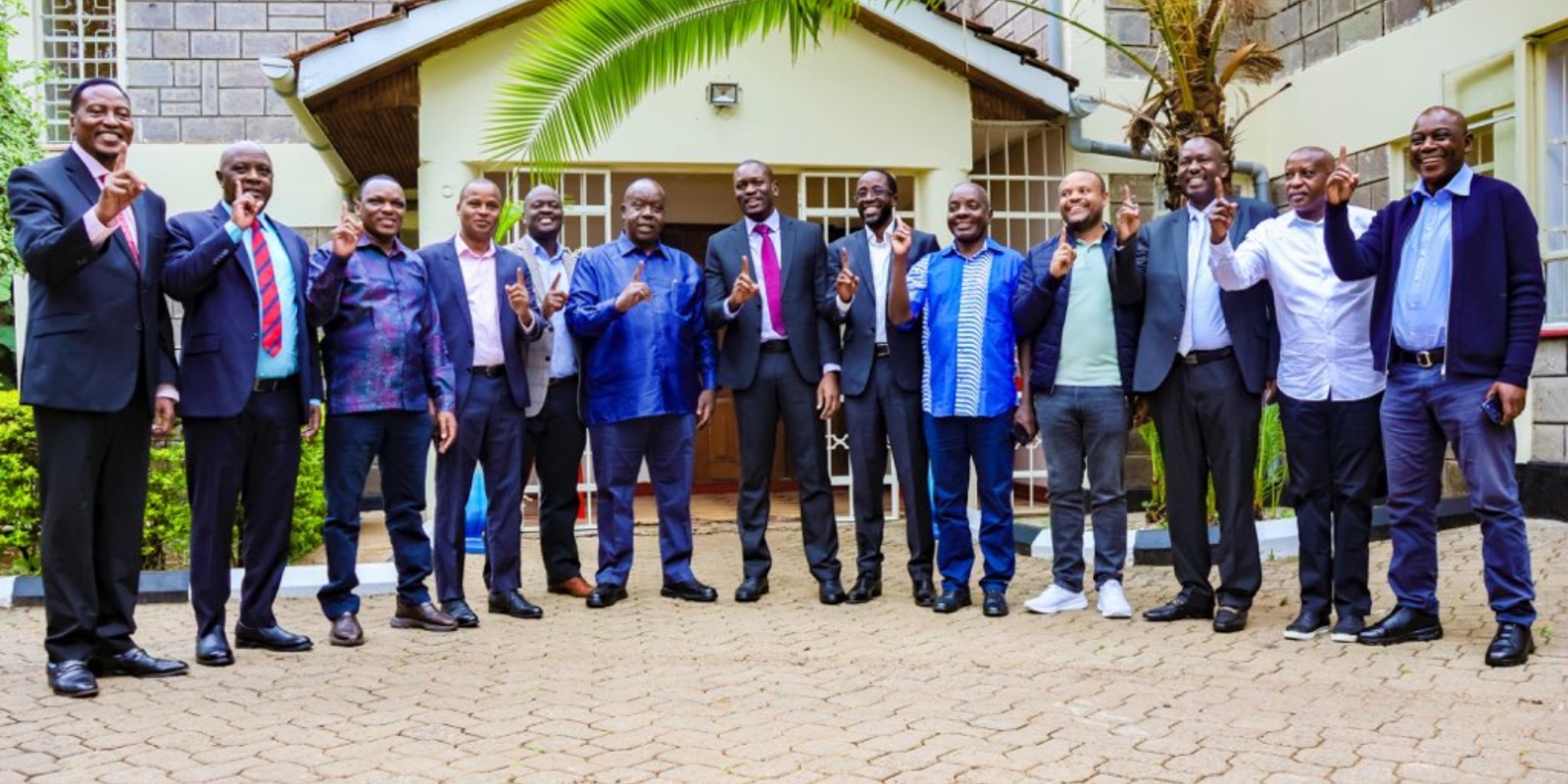 Nairobi Senator and Linda Mwananchi flagbearer Edwin Sifuna, Jubilee Deputy Party Leader Fred Matiang'i, and members of the two teams pose for a photo after a meeting in Karen on July 22, 2026. PHOTO/ Sifuna X.