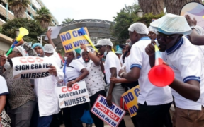 The Ministry of Health has clarified new pharmacy standards after Diploma in Pharmacy holders protested, saying they can continue practising if they meet legal requirements.