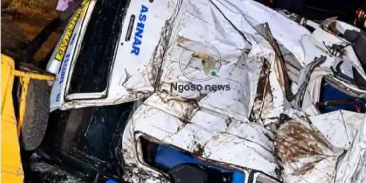 At least 17 killed in Kenya highway crash